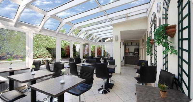 Hotel Marienthal Garni Hamburg Exterior photo
