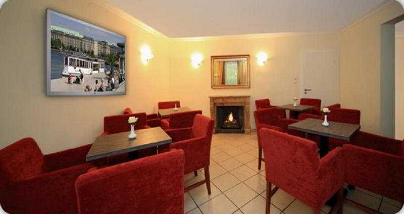 Hotel Marienthal Garni Hamburg Exterior photo